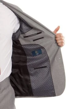 Arezzo Collection - 100% Wool Suit Modern Fit Italian Style 2 Piece In Gray 5 Arezzo Collection - 100% Wool Suit Modern Fit Italian Style 2 Piece In Gray -Alberto Nardoni Shop MW246 05 Open