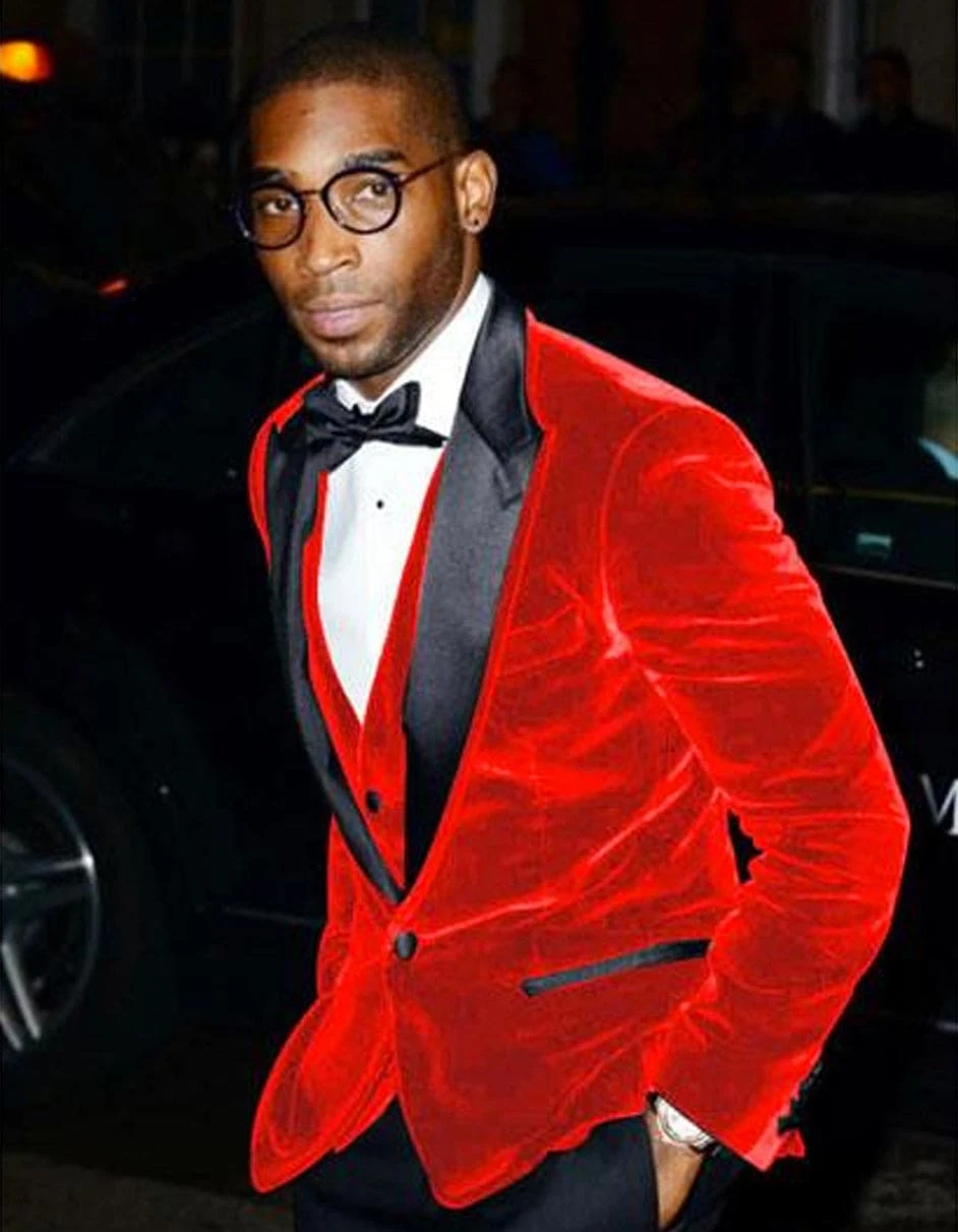 Mens Designer Velvet Tuxedo Jacket In Red 1 Mens Designer Velvet Tuxedo Jacket In Red
