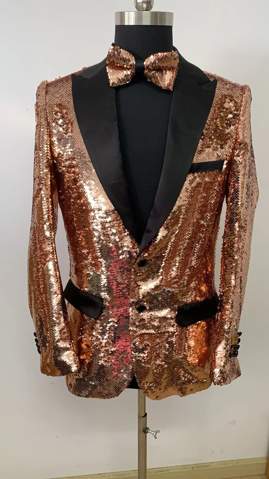 Mens Rose Gold Sequin Tuxedo Jacket With Black Satin Shawl Lapel And Matching Bow Tie 4 Mens Rose Gold Sequin Tuxedo Jacket With Black Satin Shawl Lapel And Matching Bow Tie - Image 4