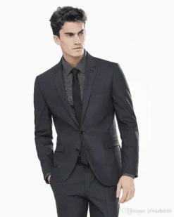 Dark Grey Groomsmen Suits With Shirt And Tie