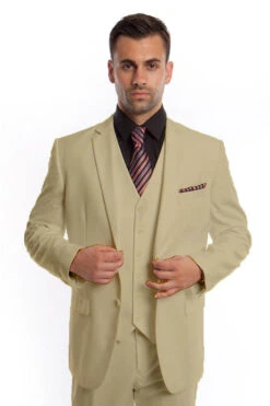 "Men's Solid Color Two-Button Vested Suit For Wedding & Business - Sand"